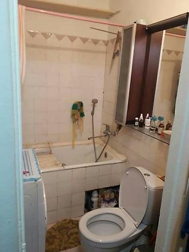 проходной: 2 комнаты, 44 м², ул. Чынгыз Айтматова Хрущевка, 4 этаж, Старый ремонт — 8