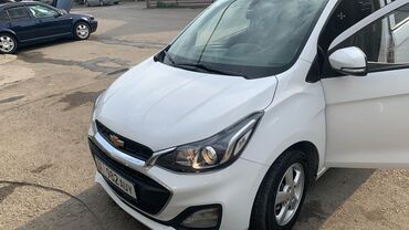 тико машино: Chevrolet Spark: 2019 г., 0.9 л, Автоматические, Бензин, Хэтчбэк