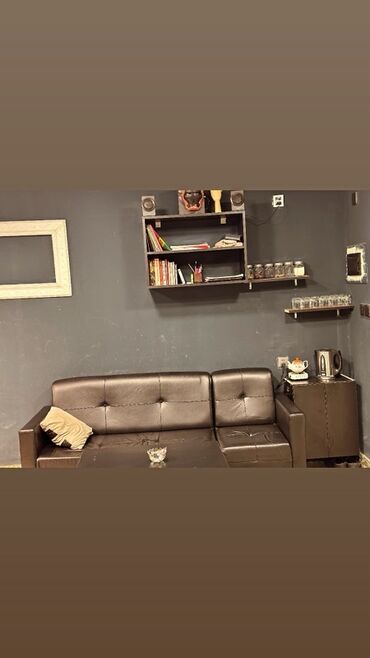 Hazır biznes: 📍 Gənclik metrosu yaxınlığında tam hazır bərbər salonu satılır — 13