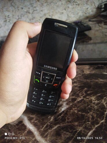 Samsung D900I, rəng - Qara, Düyməli