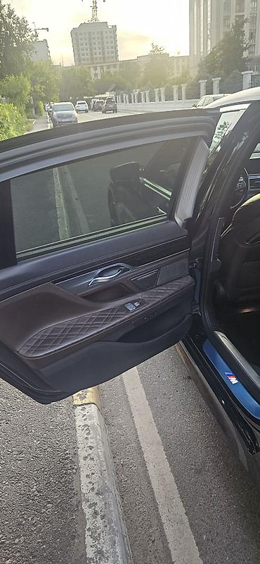 select: BMW 7 series: 2021 г., 3 л, Автомат, Бензин, Седан — 8