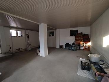 Продажа коттеджей и домов: Район ГЭС-2 продается дом площадью 150 м2 жилой 80 м2 и полуподвал 70 at lalafo.kg — 4 Продажа коттеджей и домов: Район ГЭС-2 продается дом площадью 150 м2 жилой 80 м2 и полуподвал 70 — 4