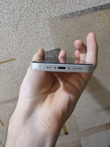 Apple iPhone: IPhone 12, Ağ, Face ID — 5