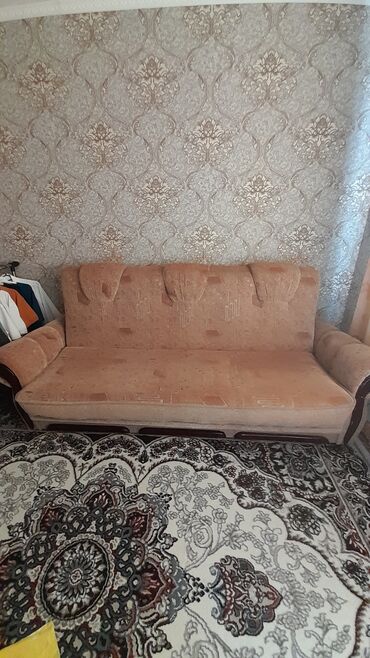 продаю бу диван: Диван-кровать, Б/у