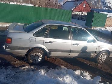 кузов на пассат б3: Volkswagen Passat: 1992 г., 1.8 л, Кол менен иштөөчү, Бензин, Седан — 4