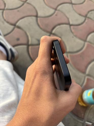 iphone s6: IPhone 16e, Новый, 128 ГБ, Midnight, Защитное стекло, 98 % — 6