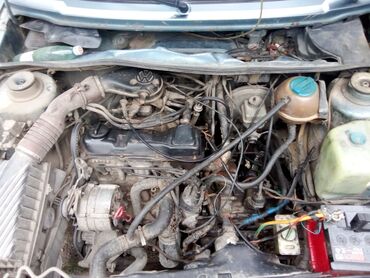 2107 машина: Volkswagen Jetta: 1989 г., 1.8 л, Механика, Бензин, Седан