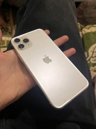 iphone pro max: IPhone 11 Pro, Б/у, 64 ГБ, Серебристый, Чехол — 1