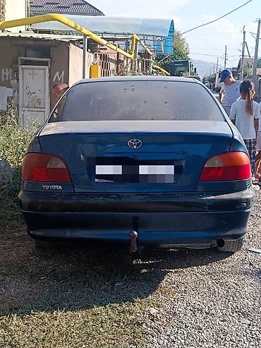 corolla 2018: Toyota Avensis: 1998 г., 1.6 л, Механика, Бензин, Седан — 2