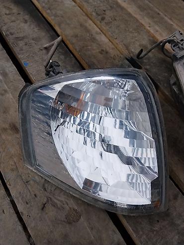Системы освещения: Комплект поворотников Mercedes-Benz 1998 г., Б/у, Аналог, Китай — 2