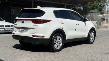 Kia: Kia Sportage: 2018 г., 1.7 л, Автомат, Дизель, Кроссовер