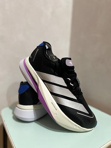 Krasofkalar və idman ayaqqabıları: Adidas Adizero Boston 13 qaçış ayaqqabısı - Model: Adizero Boston 13 — 1