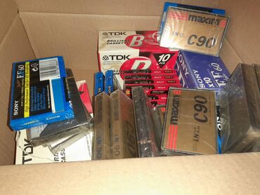 CD, DVD disklər və kassetlər: Kasetlər satılır upakovkada və işlənməmiş və içi yazılmamış kaset -da lalafo.az — 12 CD, DVD disklər və kassetlər: Kasetlər satılır upakovkada və işlənməmiş və içi yazılmamış kaset — 12