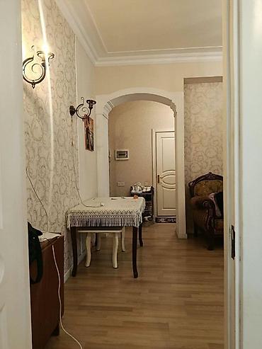 iney satisi: Yasamal, 3 otaqlı, Yeni tikili, m. Elmlər Akademiyası, 120 kv. m — 8