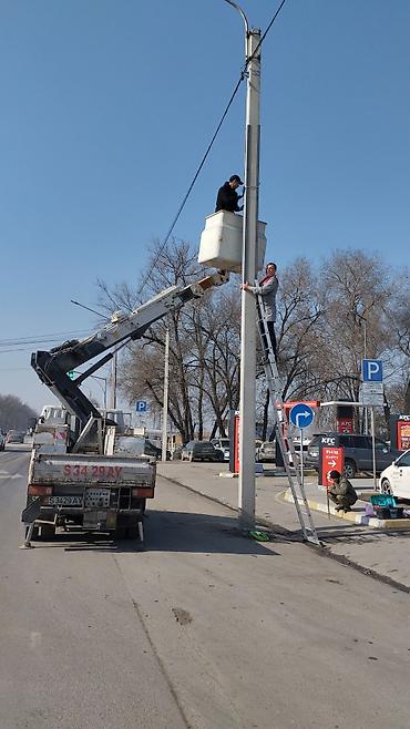 Услуги автовышки: Стрела 12 м, 200 т — 2