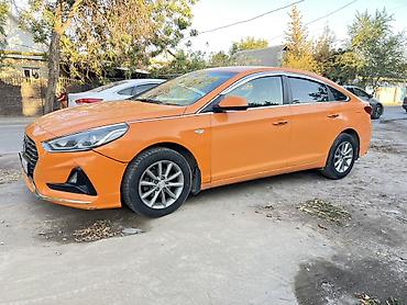 Hyundai Sonata: 2018 г., 2 л, Автомат, Газ, Седан