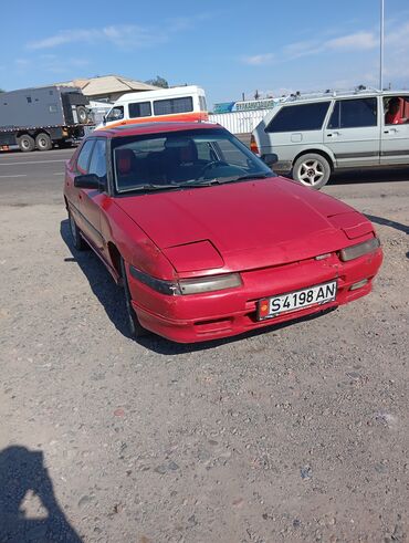 Mazda: Mazda 323: 1989 г., 1.6 л, Механика, Бензин, Хэтчбэк