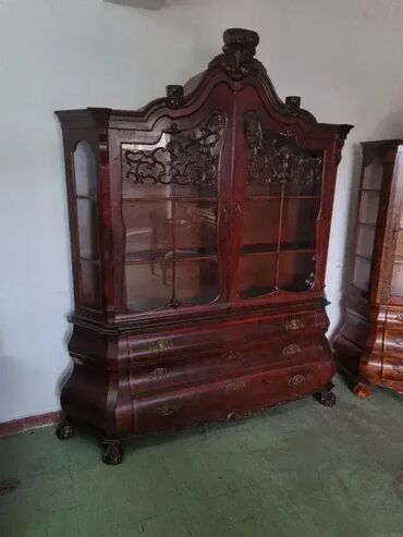 Stilske vitrine: Vitrina u odlicnom stanju. Visina 230cm Dubin45cm Sirina 210cm — 12