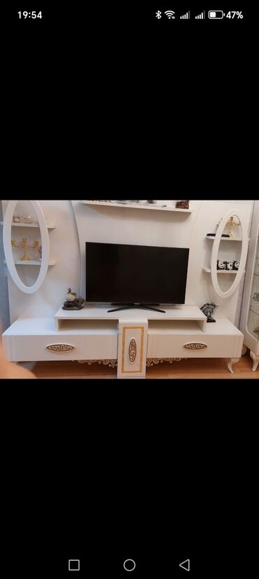 Divan və masa dəstləri: İşlənmiş, TV altlığı, Kredit yoxdur, Azərbaycan