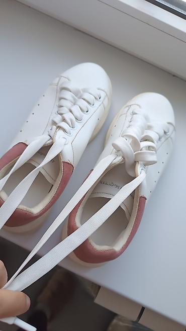Кроссовки, 38, Alexander McQueen, Б/у, цвет - Белый
