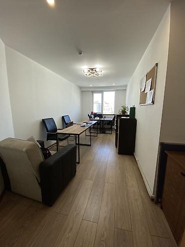 Аренда офисов: Аренда офисов, 135 м², В бизнес центре, С видом на горы, С оборудованием, С отдельной кухней — 7