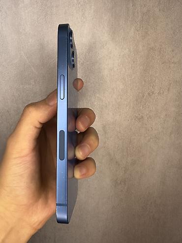 Apple iPhone: IPhone 13, Б/у, 256 ГБ, Синий, Чехол, 76 % — 6