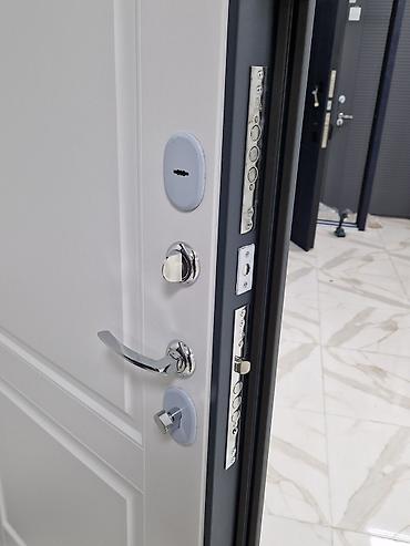 dəmir qapıları: Mənzil üçün Yeni Giriş qapısı 90x205 sm Glazok ilə, Zəmanətli, Ödənişli quraşdırma, Ödənişli çatdırılma — 4