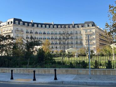 Uzunmüddətli kirayə mənzillər: Xetai metrosu Ağ şəhərdə mənzil kirayə verilir. Mərtəbə 6/4. Ümumi — 7