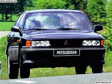 Mitsubishi Galant: 1990 г., Механика, Бензин, Седан