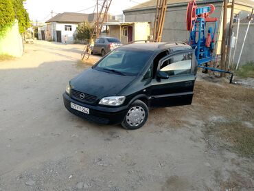 vita masin: Opel Zafira: 1.6 l | 1999 il | 400000 km Van/Minivan