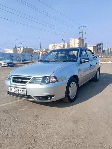 нехсия 1: Daewoo Nexia: 2012 г., 1.5 л, Механика, Бензин, Седан