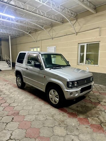 Mitsubishi: Mitsubishi Pajero Mini: 2002 г., 0.7 л, Автомат, Бензин, Кроссовер