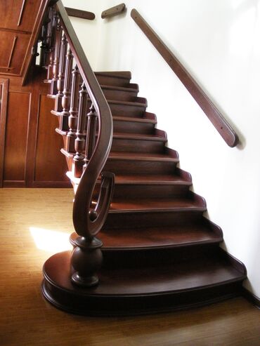 Лестницы: Лестницы | Монтаж, Изготовление, Изготовление перил | Дуб, Ореховое дерево, Фанера