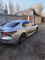 машина kg бишкек тойота: Toyota Camry: 2021 г., 2.5 л, Автомат, Гибрид, Седан