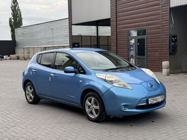 чоп сатам: Nissan Leaf: 2011 г., 1 л, Автомат, Электромобиль, Хетчбек