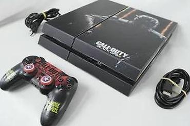 PS4 (Sony Playstation 4): U ponudi Sony Playstation 4 sa naslova. Konzola je novija fat — 23