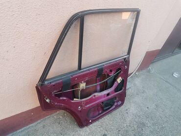 Auto delovi: Vrata zadnja leva Lada 2107 Riva,2105 u bordo boji . Vrata su — 13