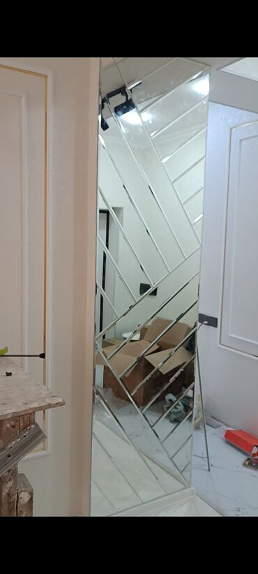 Güzgülər: Güzgü Divar üçün, Dekorativ, Arxa işıqlı — 11