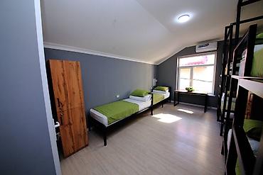 Аренда отелей и хостелов: 🏡 чистый и уютный хостел в центре Бишкека Рядом с Центральной мечетью — 5