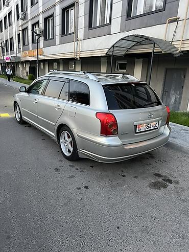 124 бак: Toyota Avensis: 2004 г., 2 л, Автомат, Бензин, Универсал — 4
