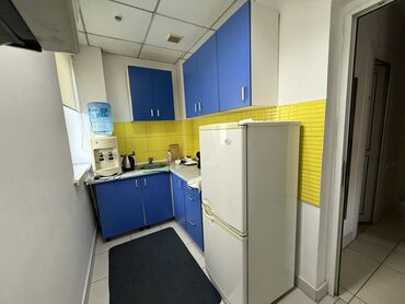 Офисы: Сдаю Офис, 220 м², В административном здании, 1 линия, С оборудованием, С отдельной кухней — 16