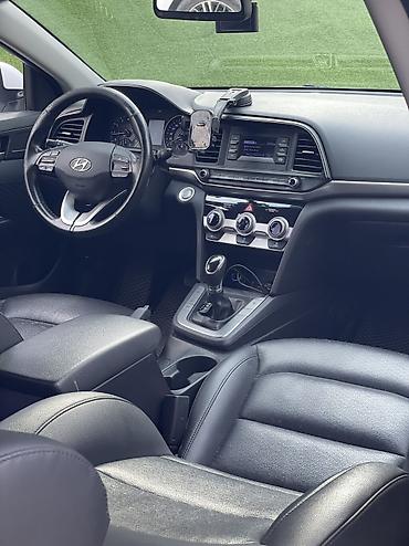 Hyundai: Hyundai Avante: 2019 г., 1.6 л, Бензин — 9
