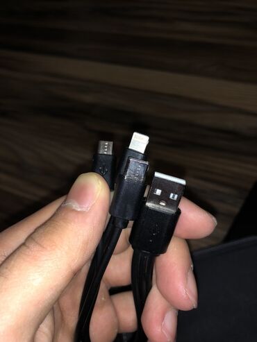 Qovluqlar və fayllar: Salam dəftərdə bir çox şey mövcuddur 1.kart yuvaları 2.telefon qoymaq — 14