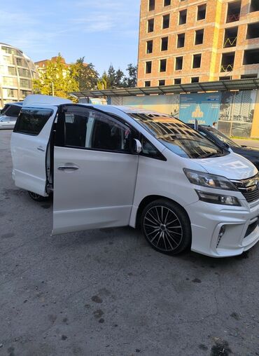 Трансфер, пассажирские перевозки: По городу, Иссык-Куль, Каракол Такси, легковое авто | 7 мест — 5