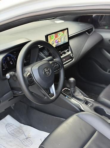 фит рассрочку: Toyota Corolla: 2023 г., 1.8 л, Вариатор, Гибрид, Седан — 6