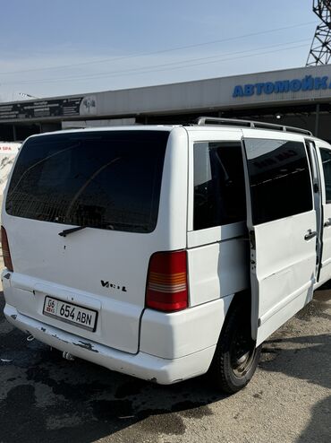 бипока ош: Mercedes-Benz Vito: 2003 г., 2.2 л, Автомат, Дизель, Вэн/Минивэн