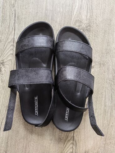 10099 oglasa | lalafo.rs: Nove sandale, udobne nikada nisu nosene. Prodajem ih zato sto su mi