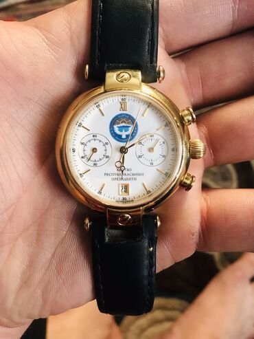 золотые часы женские бишкек цена: Президентский саат 
Механический 
Состояние идеальное