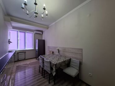 Посуточная аренда квартир: 2 комнаты, Постельное белье, Кондиционер, Парковка — 10