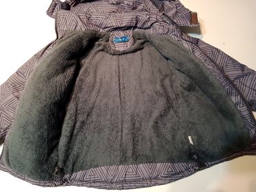 Jakne, kaputi i prsluci: Zimska jakna, 122-128 — 7